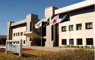 Fachada da Fundação Dom Cabral, em Minas Gerais. Instituição ficou em 4º lugar no ranking global do Financial Times sobre melhores na Educação Executiva.