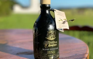 Marca Signature, da Estância das Oliveiras, de Viamão (RS), conquistou não apenas o título de melhor azeite brasileiro no Anatolian IOOC