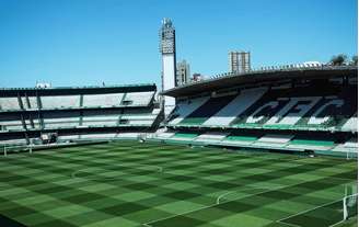 Estádio Major Antônio Couto Pereira, em Curitiba (PR)