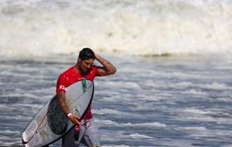 Notas baixas dadas por juízes a Gabriel Medina causaram indignação entre torcedores brasileiros; ele ficou sem medalhas