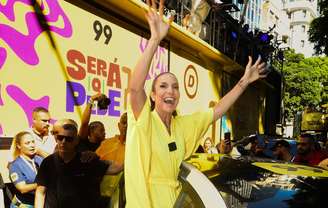 Ivete Sangalo na chegada do bloco SeráQAbre