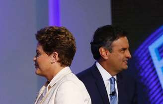 <p>Nos votos válidos, Dilma aparece com 49% dos votos e Aécio com 51%</p>