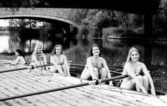 Atletas tiram roupa para ajudar instituto que luta contra o câncer 