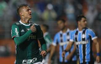 O atacante Róger Guedes fez um golaço no grande jogo disputado há quatro anos (Cesar Greco/Agência Palmeiras)