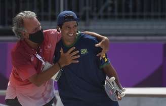 Kelvin Hoefler, do skate, ganhou a 1ª medalha do Brasil nos Jogos de Tóquio