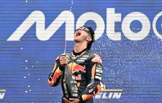 Rueda estende a liderança no campeonato