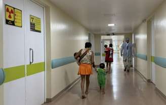 Crianças removidas das comunidades com suspeita de coqueluche.