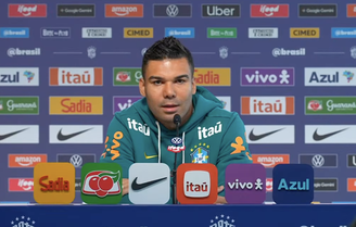 Casemiro foi o primeiro jogador a falar com a imprensa na Granja Comary