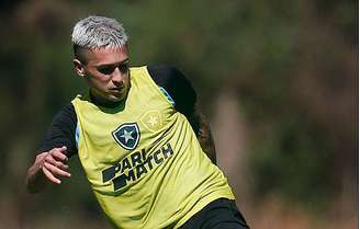 Diego Hernández também já atuou pela seleção do Uruguai –