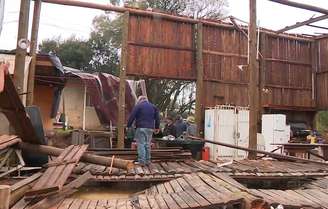 Eldorado do Sul ainda se recupera dos estragos causados pela chuva com granizo