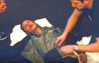 Cris Cyborg chega a chorar durante o brutal processo de perda de peso - (Foto: reprodução)