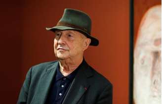 Artista alemão Georg Baselitz participa de abertura de sua exposição "Die Helden" no museu Staedel, em Frankfurt, Alemanha 
29/6/2016 REUTERS/Ralph Orlowski