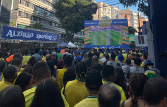 Alzirão, no Rio, explode em festa com classificação do Brasil