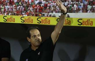 <p>Muricy Ramalho viu o São Paulo ter atuação sem inspiração contra o CRB</p>