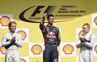 <p>O australiano Daniel Riccardo, da Red Bull, venceu, neste domingo, o Grande Prêmio da Bélgica de Fórmula 1 - completaram o pódio o alemão Nico Rosberg, da Mercedes, que ficou em segundo, e o finlandês Valtteri Bottas, da Williams, em terceiro</p>