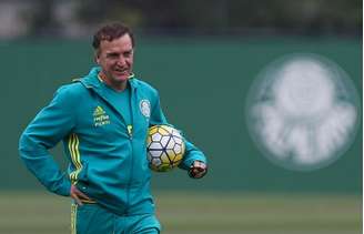 Cuca vai escalar reservas na partida contra o Grêmio (Foto: Cesar Greco)