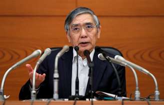 Presidente do banco central do Japão, Haruhiko Kuroda, durante coletiva de imprensa em Tóquio 19/09/2018 REUTERS/Toru Hanai 