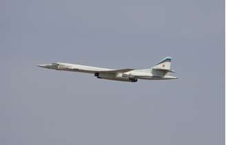 Bombardeiro russo Tu-160 
03/10/2008
REUTERS/Shamil Zhumatov
