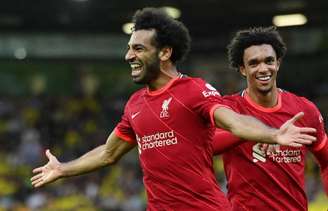 Salah chegou ao gol de número 100 no Campeonato Inglês (Foto: JUSTIN TALLIS/AFP)