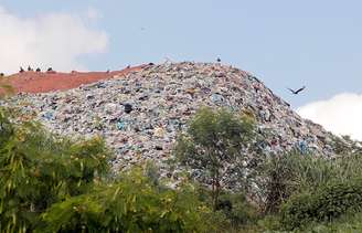 Aterro sanitário localizado no município de Resende, no Estado do Rio de Janeiro.