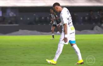 Neymar sentiu lesão contra o Atlético Mineiro –