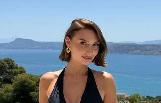 Djuna afirmou que foi ingênua ao aceitar os presentes