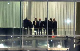 Lula recebe ministros do STF em jantar