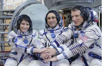 Tripulação chegou à Estação Espacial Internacional nesta segunda-feira