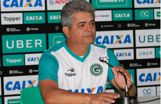 Treinador exaltou o bom momento da equipe (Foto: Twitter/Goiás)