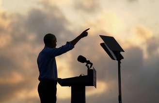 Ex-presidente dos EUA Barack Obama durante comício na campanha de Joe Biden
21/10/2020
REUTERS/Kevin Lamarque