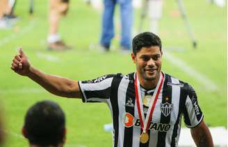 Título mineiro foi o primeiro troféu de Hulk no futebol brasileiro