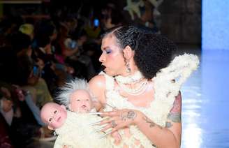 Desfile Vittor Sinistra 