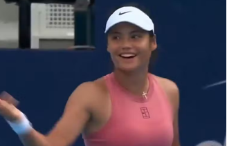 Emma Raducanu irritou-se com choro de criança na arquibancada