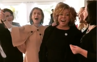 Cármen Lúcia canta com Alcione