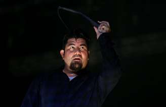 O vocalista Chino Moreno, da banda Deftones, durante apresentação no Rock in Rio em 2015. Grupo se apresenta nesta sexta, 20, no Lollapalooza Brasil 2026.