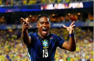 Endrick entrou no jogo contra o Haiti e teve um gol anulado
