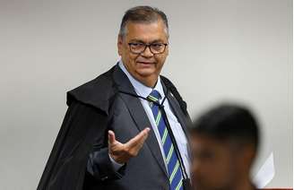 Decisão do ministro Flávio Dino que devolveu Andrei Rodrigues ao comando da Polícia Federal aprofundou a crise no Supremo