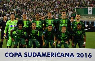 Time da Chapecoense na campanha da Copa Sul-Americana 2016, ano do acidente aéreo que matou os jogadores da equipe 