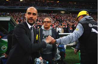 Pep Guardiola apimentou a rivalidade Bayern x Borussia com provocação