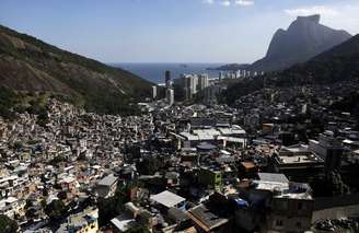 Favela da Rocinha, no Rio de Janeiro
29/04/2020
REUTERS/Ricardo Moraes