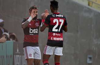 Quem para? Gabigol e Bruno mantêm os ótimos números da temporada passada (Foto: Alexandre Vidal /CRF)