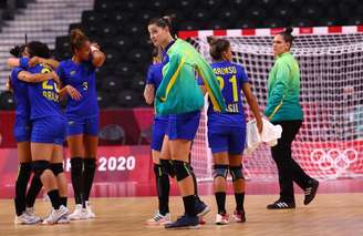 Brasil cai para a França e é eliminado no handebol feminino