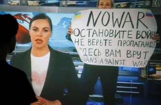 Ovsyannikova apareceu em um programa com cartaz contra guerra