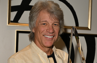 O cantor Jon Bon Jovi   