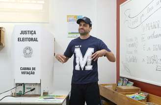 Pablo Marçal durante a votação em outubro do ano passado