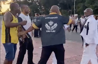 Integrantes da Vai-Vai se desentendem na concentração 