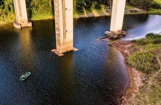 Represa de Atibainha, em Nazaré Paulista, uma das cinco que compõem o Sistema Cantareira: captação reduzido devido ao baixo nível de água.