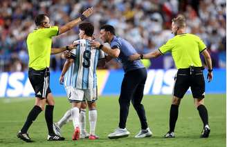Julian Alvarez fez um golaço no segundo tempo da prorrogação e ajudou a Argentina a se classificar –
