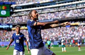 Barcola na estreia da França na Copa do Mundo –