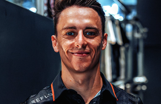 Jake Hughes assina com a CUPRA Kiro para a próxima temporada